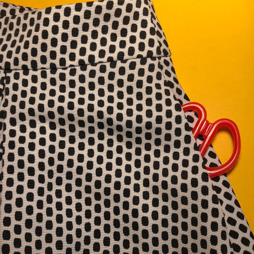 Express Back Zip Mini Skirt With Two Pockets - image 6